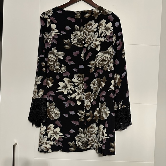 Floral Mini Dress - Picture 3 of 4